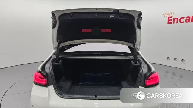 BMW 5 Series (G30) id 3012980 из Кореи 11