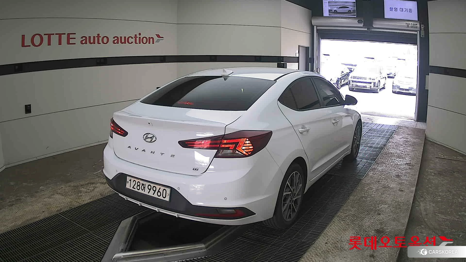 Hyundai Avante id 3875788 из Кореи 11