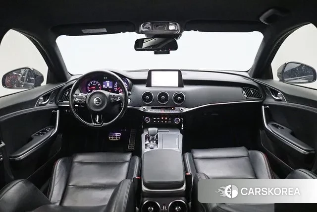 Kia Stinger id 2976987 из Кореи 11