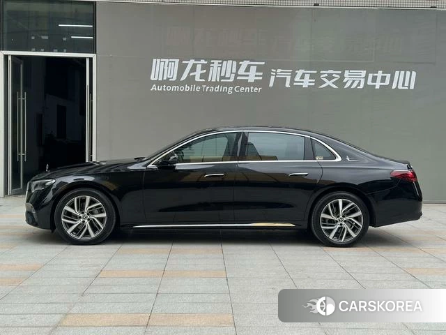 Mercedes-Benz E-class id 4260893 из Китая 11