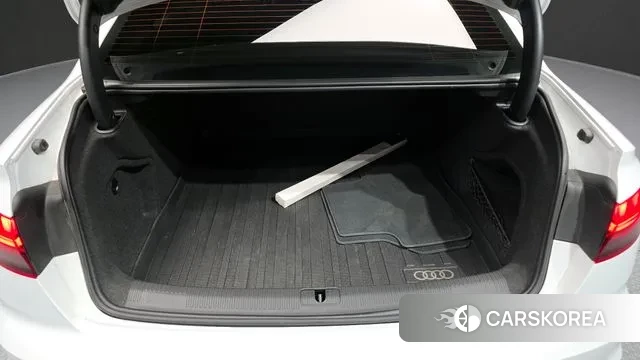 Audi A4 (B9) id 3268648 из Кореи 11