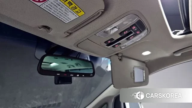 Kia The New Carnival id 2971329 из Кореи 11