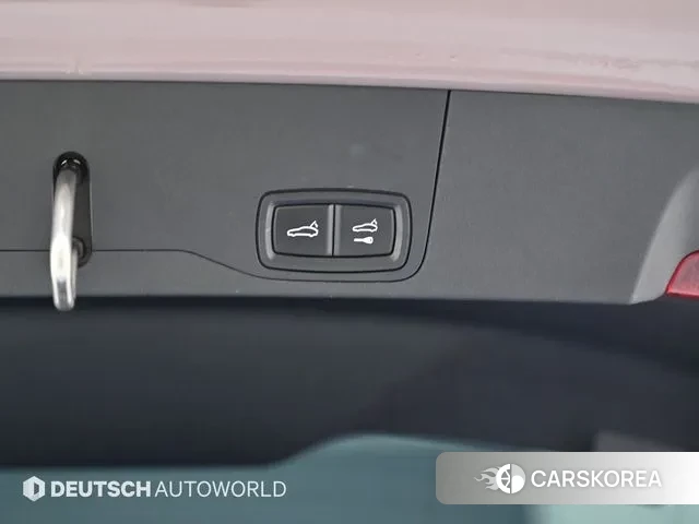 Porsche Taycan id 3317258 из Кореи 11