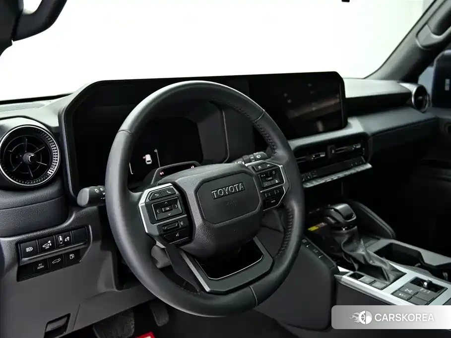 Toyota Land Cruiser id 4547522 из Китая 11