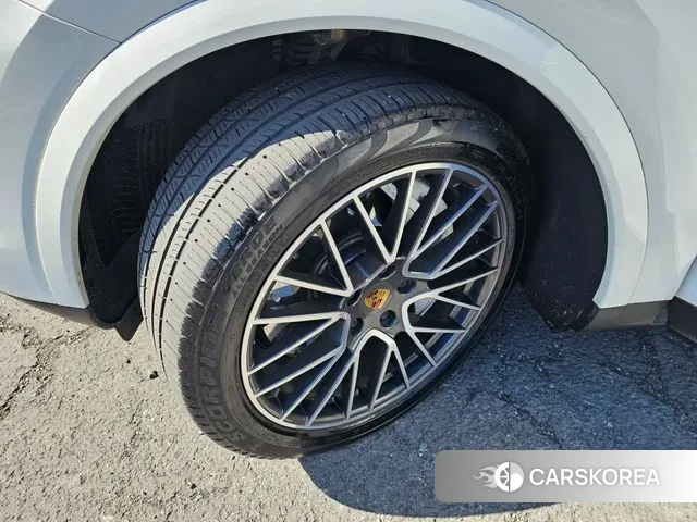 Porsche Cayenne (PO536) id 3709139 из Кореи 11