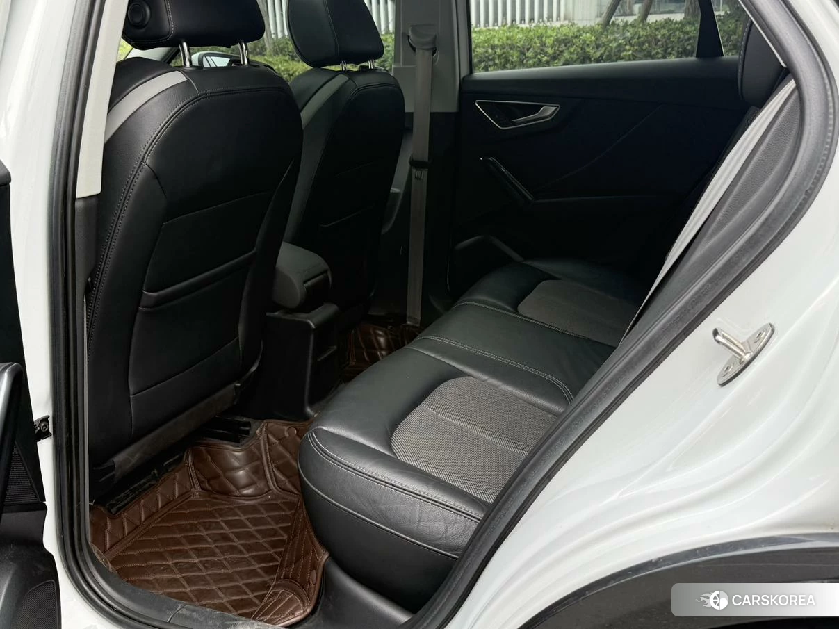 Audi Q2L e-tron id 4440613 из Китая 11