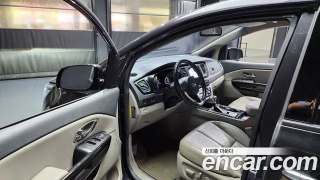 Kia The New Carnival id 2680448 из Кореи 11