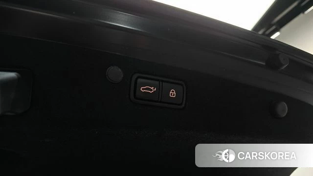 Hyundai The New Grandeur IG id 4232409 из Кореи 11