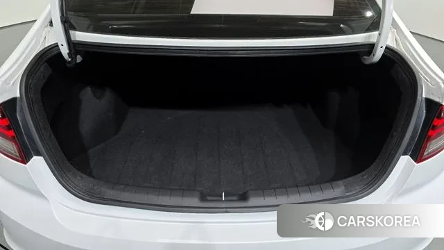 Hyundai The New Avante AD id 3612285 из Кореи 11