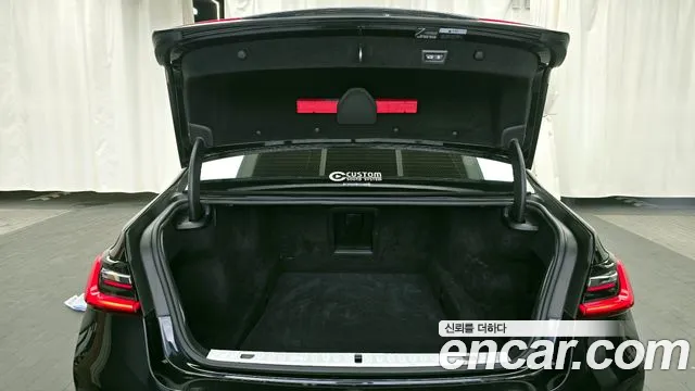 BMW 7 Series (G11) id 2853855 из Кореи 11