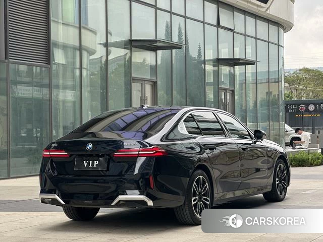 BMW 5 series id 4348591 из Китая 11