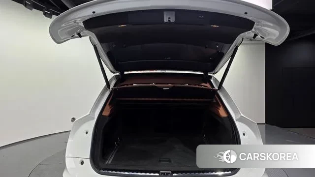 Bentley Bentayga id 3712722 из Кореи 11