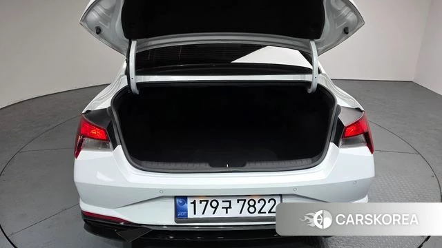 Hyundai Avante (CN7) id 3911017 из Кореи 11