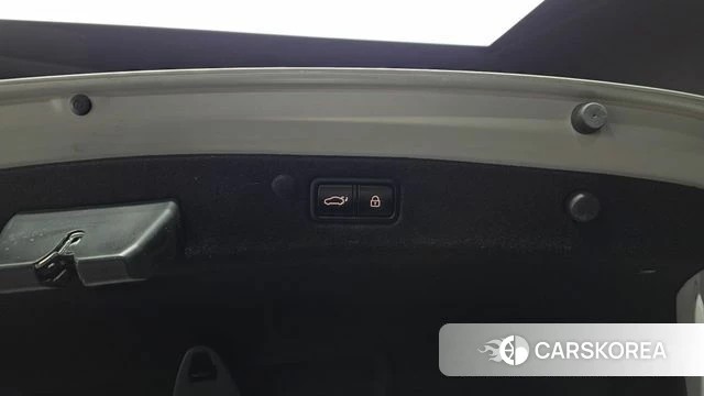 Hyundai The New Grandeur IG Hybrid id 4187817 из Кореи 11