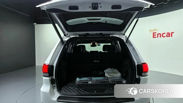 Jeep Grand Cherokee id 3866679 из Кореи 11