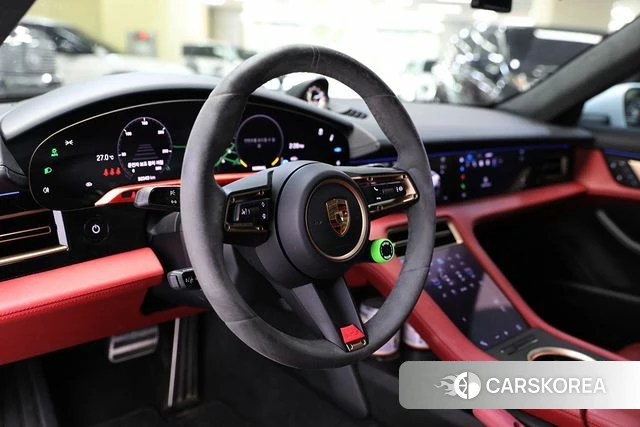 Porsche Taycan id 4388131 из Кореи 11