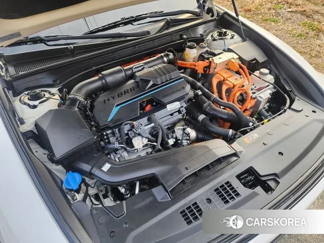 Hyundai Grandeur Hybrid (GN7) id 3400404 из Кореи 11