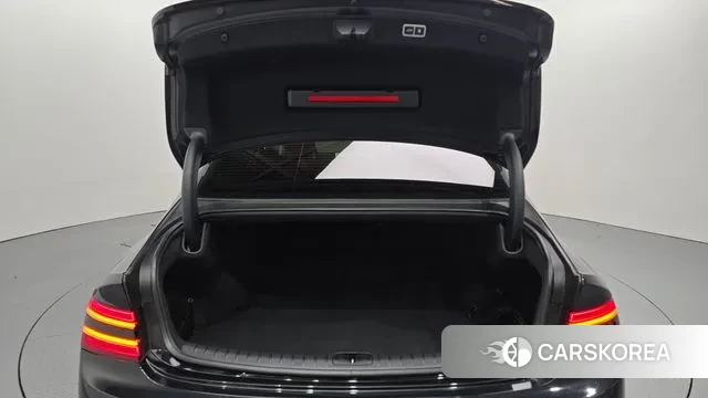 Genesis Electrified G80 (RG3) id 3354787 из Кореи 11