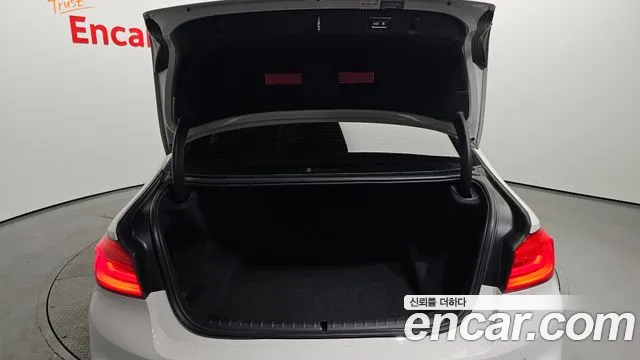 BMW 5 Series (G30) id 2432714 из Кореи 11