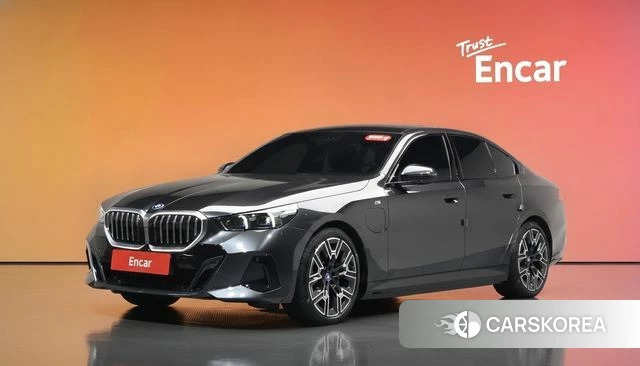 BMW 5 Series (G60) id 4847373 из Кореи 11