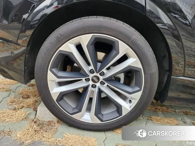 Audi Q8 (4M) id 3695973 из Кореи 11