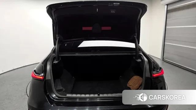 BMW 7 Series (G70) id 3684476 из Кореи 11