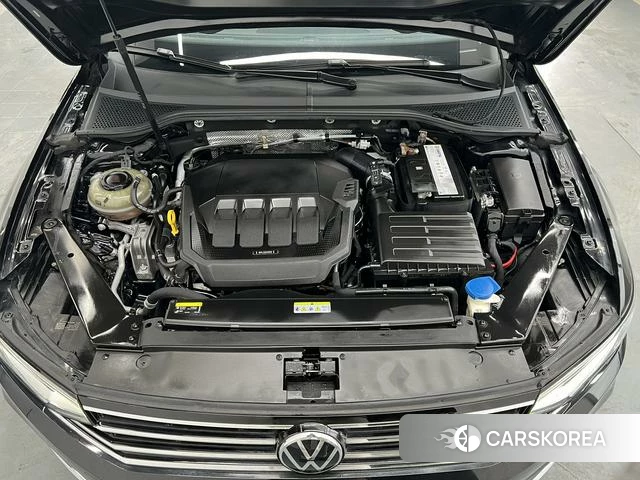 Volkswagen Magotan id 4275901 из Китая 11