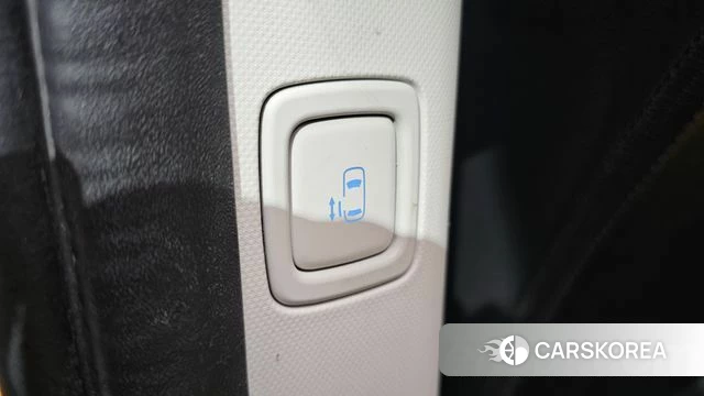 Hyundai Staria id 4624788 из Кореи 11