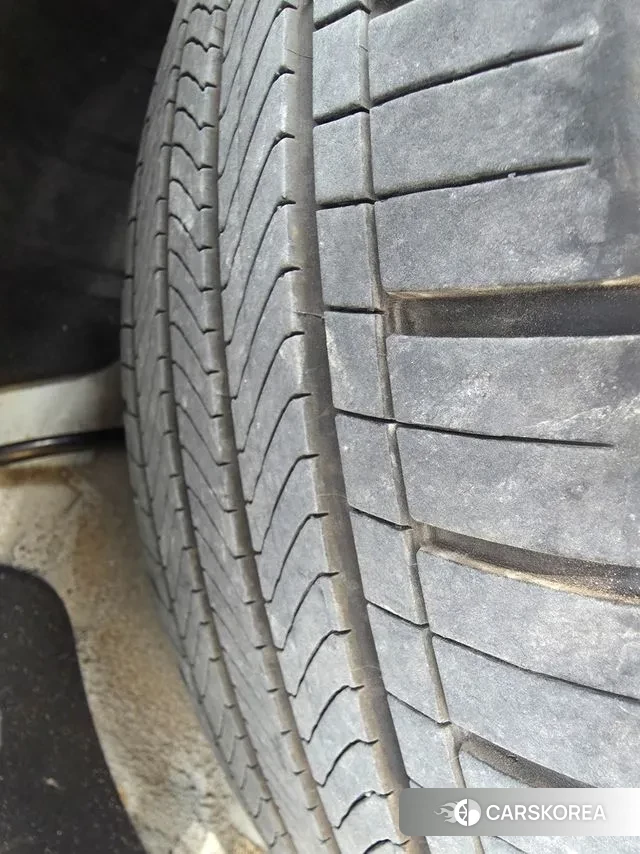 Hyundai Ionic 5 id 3054053 из Кореи 11