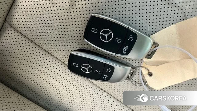 Mercedes-Benz V-Class id 3399804 из Кореи 11