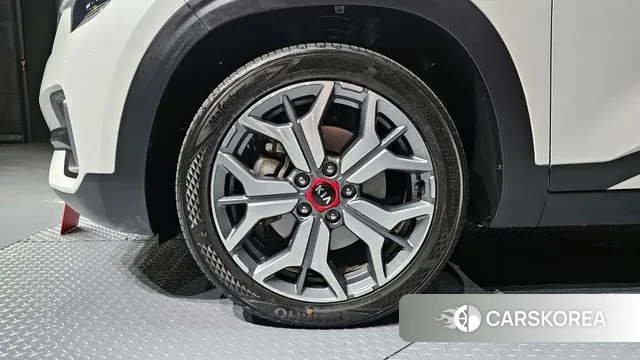 Kia Seltos id 3374462 из Кореи 11