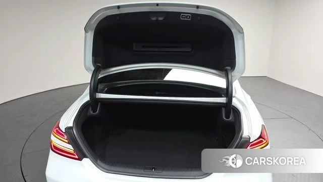 Genesis The New G70 id 3858856 из Кореи 11