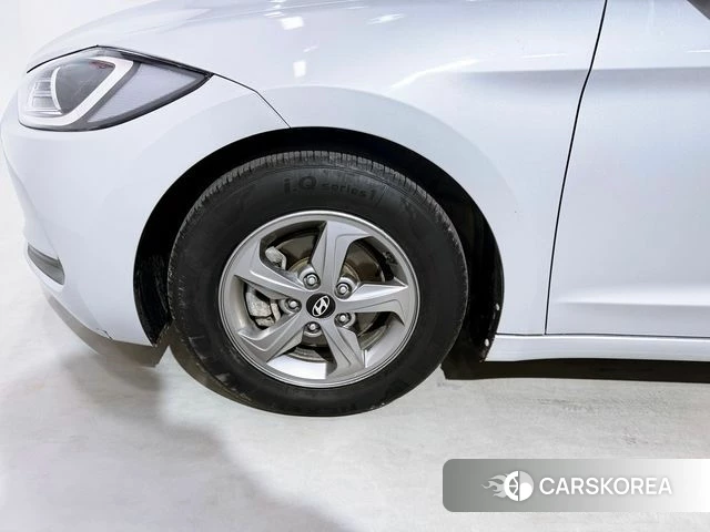 Hyundai Avante AD id 4203839 из Кореи 11