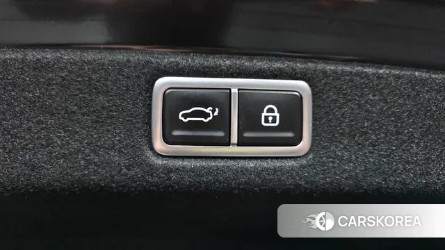 Hyundai Grandeur (GN7) id 3644943 из Кореи 11