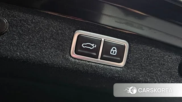 Hyundai Grandeur (GN7) id 3305625 из Кореи 11