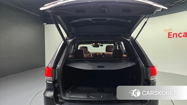 Jeep Grand Cherokee id 3923425 из Кореи 11