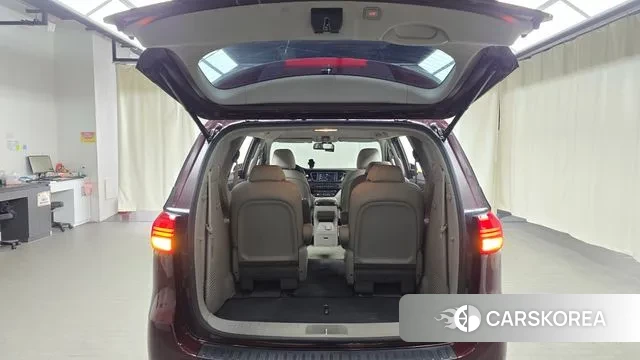 Kia All New Carnival id 3612798 из Кореи 11