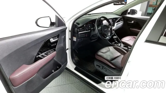 Kia The New Niro id 2688036 из Кореи 11