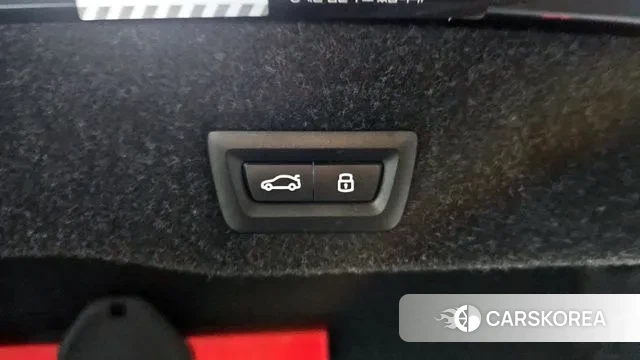 BMW 5 Series (G60) id 3745365 из Кореи 11