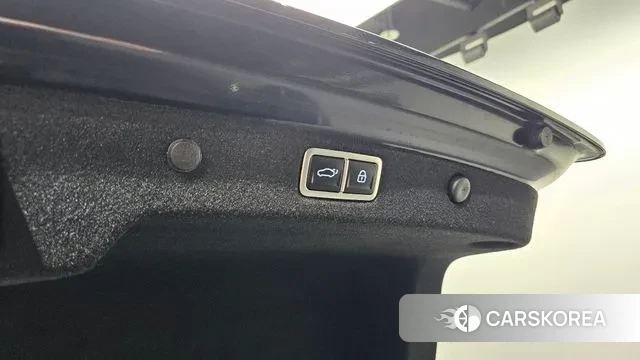 Hyundai Grandeur Hybrid (GN7) id 3452516 из Кореи 11