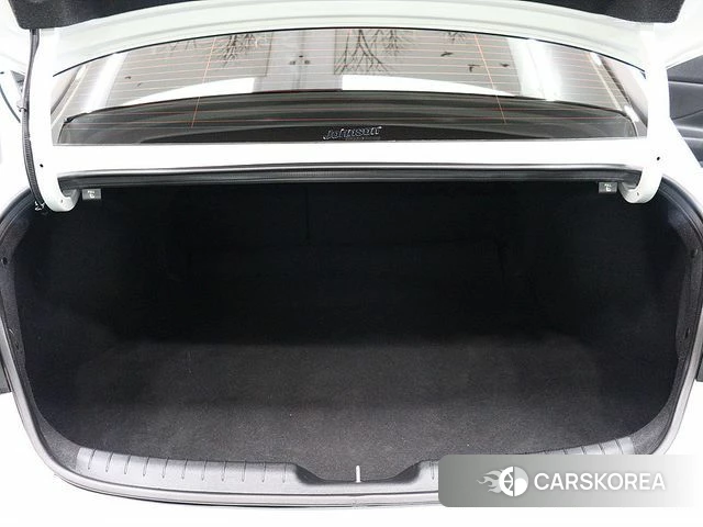 Hyundai Avante (CN7) id 4355180 из Кореи 11