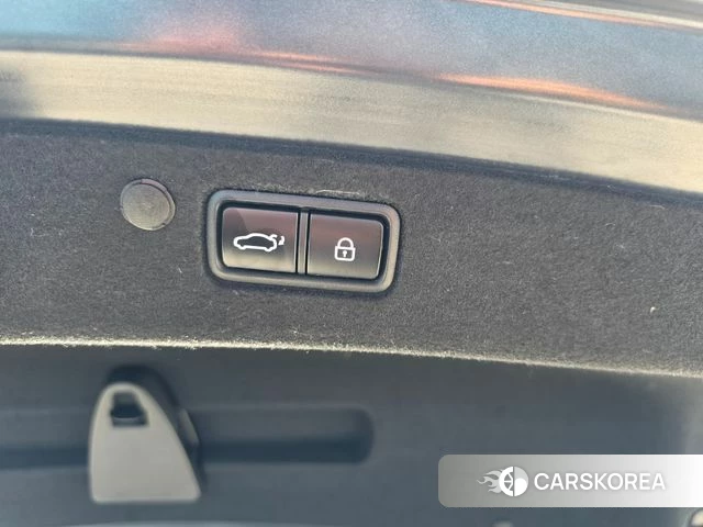 Hyundai The New Grandeur IG id 4577047 из Кореи 11