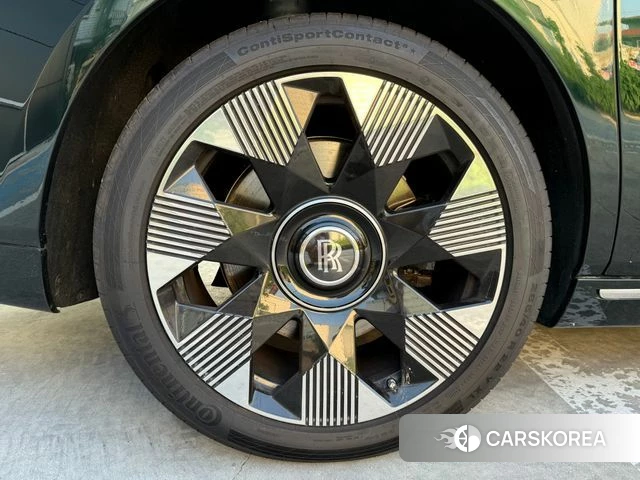 Rolls-Royce Phantom id 4433052 из Кореи 11