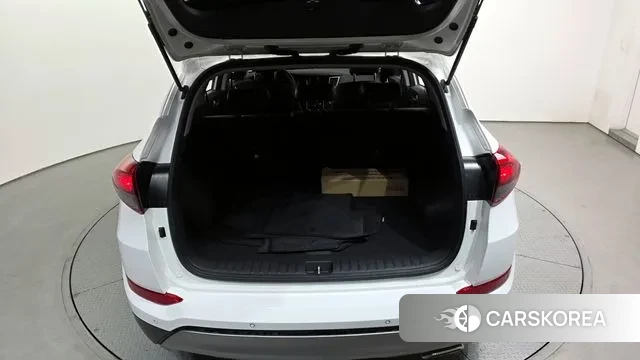 Hyundai All New Tucson id 3489841 из Кореи 11