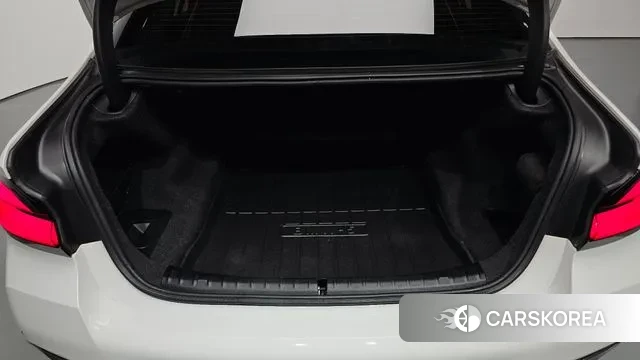 BMW 5 Series (G30) id 3389333 из Кореи 11