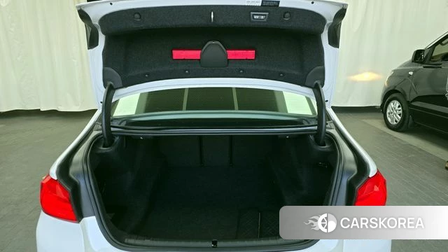 BMW 5 Series (G30) id 3924514 из Кореи 11