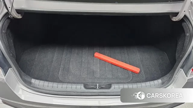 Hyundai Avante Hybrid (CN7) id 3513066 из Кореи 11