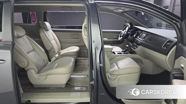 Kia The New Carnival id 3760757 из Кореи 11