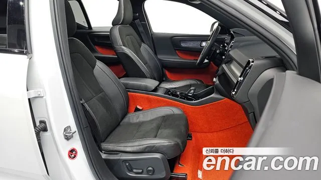 Volvo XC40 id 2699209 из Кореи 11