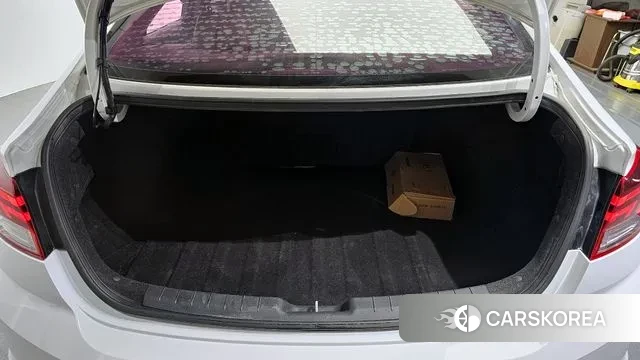 Hyundai The New Avante AD id 3661741 из Кореи 11